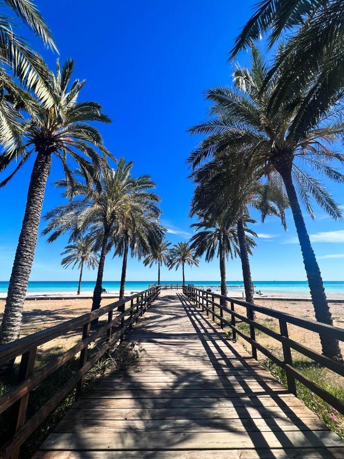 Апартаменты Private Garden 100 M From The Sea Беникасим Экстерьер фото